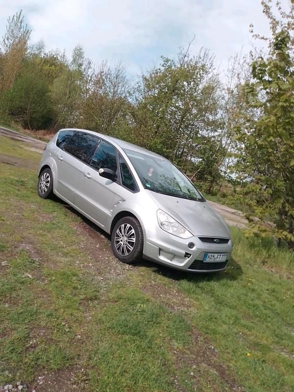 Grau Gebraucht 2006 Ford S-MAX S Van / Kleinbus | 3.950 € (Etwas zu teuer) - Bild 1/4