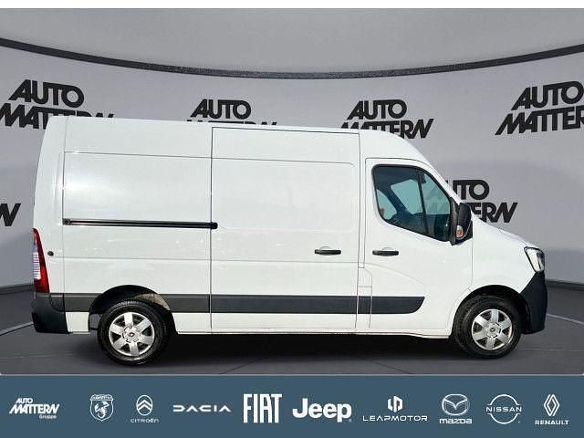 Mineral weiss Gebraucht 2022 Renault Master Van | 27.460 € (Fairer Preis) - Bild 1/4