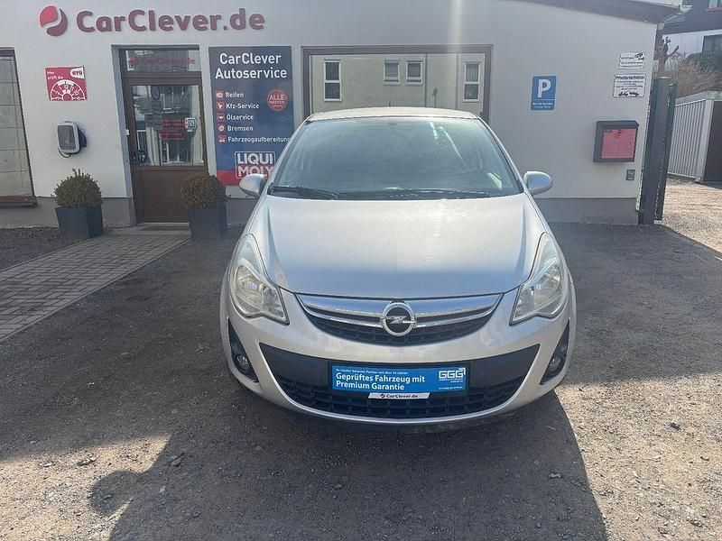Gebraucht Opel Corsa 86 PS (63 kW) 2012 Silber Kleinwagen