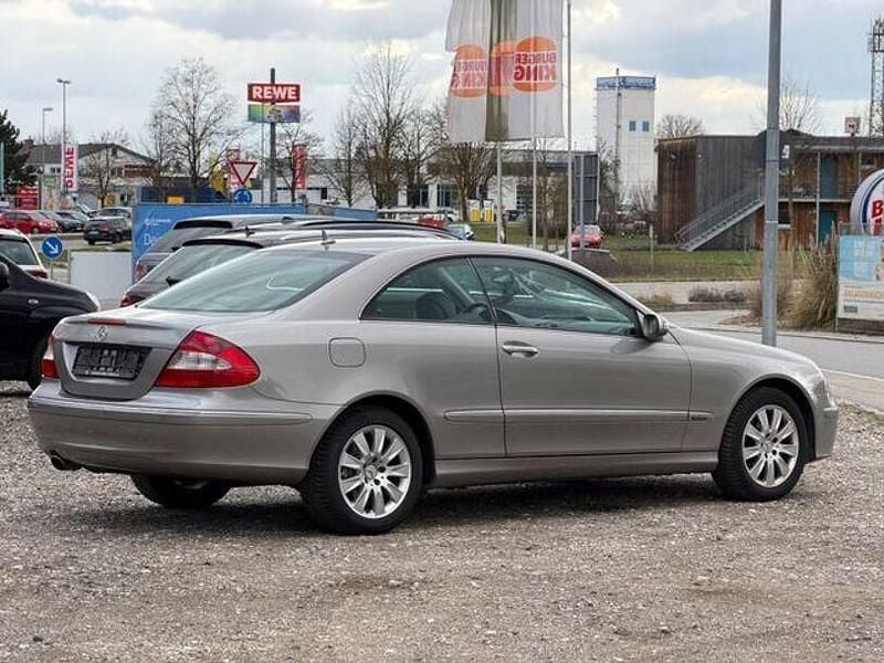 Gebraucht Mercedes CLK200 Elegance 184 PS (135 kW) 2007 Silber Coupé