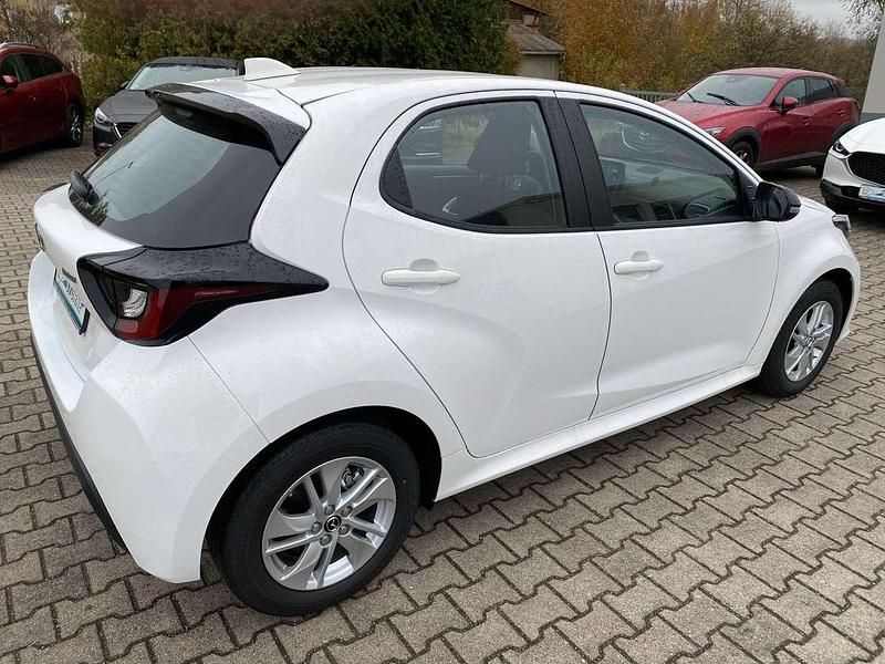 Gebraucht Mazda 2 Center-Line 116 PS (85 kW) 2025 Lunar white Kleinwagen