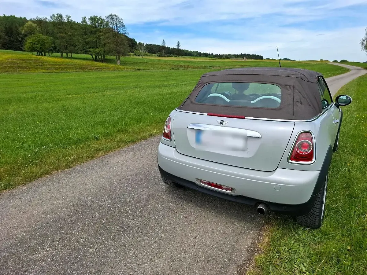 Gebraucht Mini Cooper Cabriolet 122 PS (89 kW) 2014 Silber Cabrio