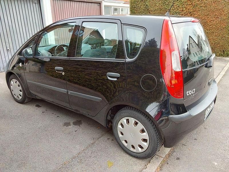 Gebraucht Mitsubishi Colt 95 PS (69 kW) 2005 Schwarz Kleinwagen