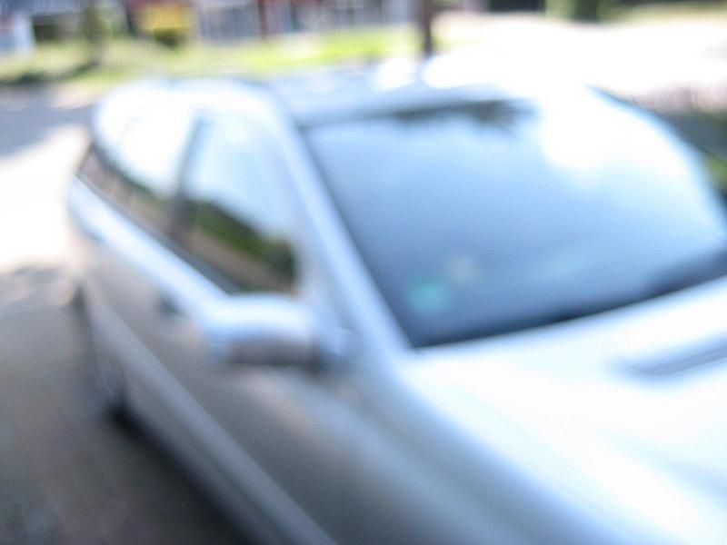 Silber Gebraucht 2005 Mercedes C200 Kombi | 3.800 € - Bild 1/2