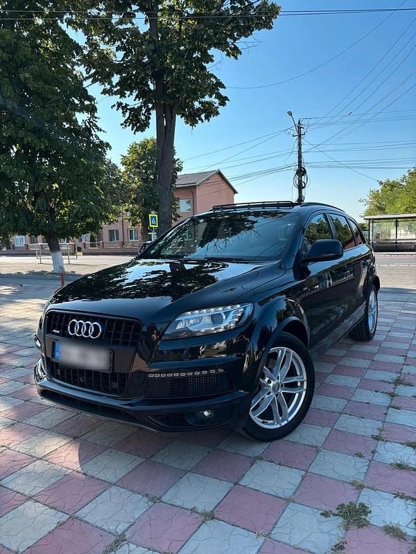 Schwarz Gebraucht 2013 Audi Q7 Ambiente SUV | 19.500 € (Etwas zu teuer) - Bild 1/4