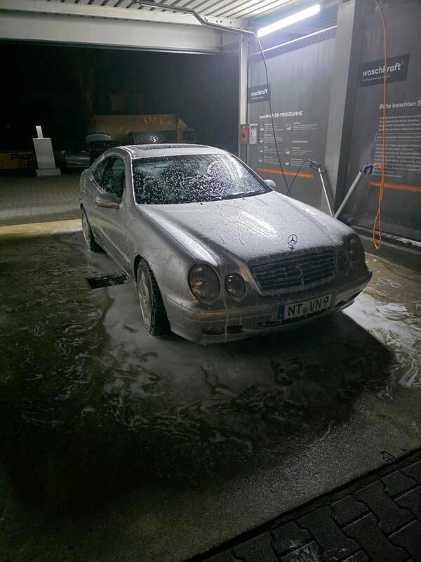 Silber Gebraucht 2000 Mercedes CLK200 Coupé | 2.700 € (Superpreis) - Bild 1/4