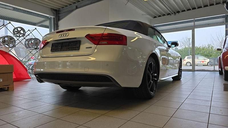 Gebraucht Audi A5 Cabriolet S-Line 190 PS (139 kW) 2016 Weiß Cabrio