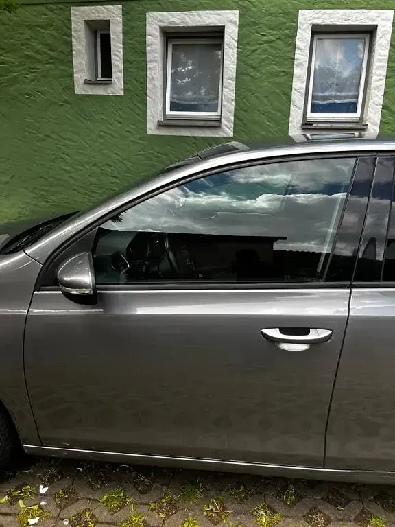 Gebraucht VW Golf VI Team 102 PS (75 kW) 2010 Grau Kleinwagen