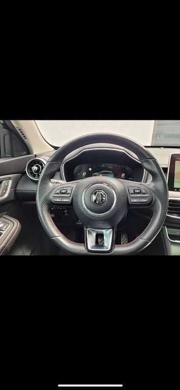 Gebraucht MG EHS Luxury 258 PS (189 kW) 2022 Schwarz SUV