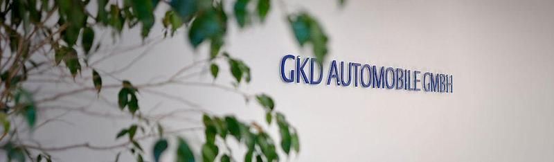 Grau Gebraucht 2016 Mercedes E250 AMG line Limousine | 22.990 € (Fairer Preis) - Bild 1/1