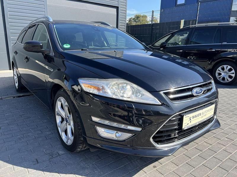 Gebraucht Ford Mondeo Titanium 203 PS (149 kW) 2011 Pantherschwarz metallic Kombi