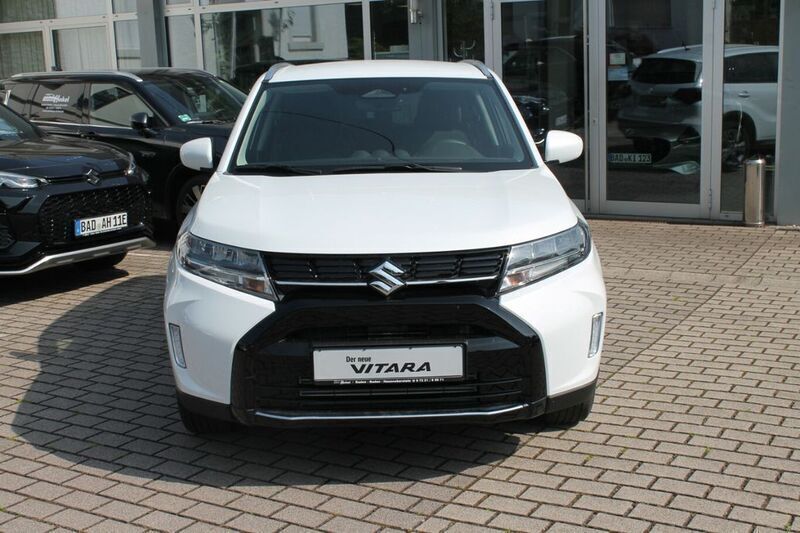 Weiß Neu 2025 Suzuki Vitara Comfort SUV | 23.990 € (Fairer Preis) - Bild 1/2
