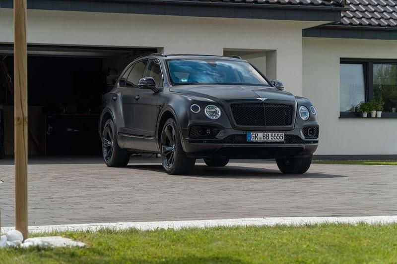 Brugt Bentley Bentayga 549 HK (403 kW) 2018 Sort SUV