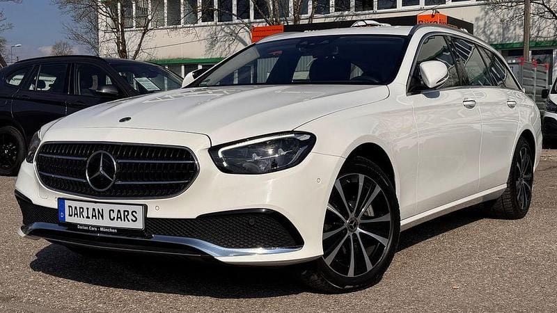 Gebraucht Mercedes E300 194 PS (142 kW) 2021 Weiß Limousine
