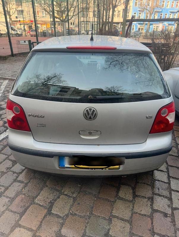 Gebraucht VW Polo 64 PS (47 kW) 2003 Grau Kleinwagen