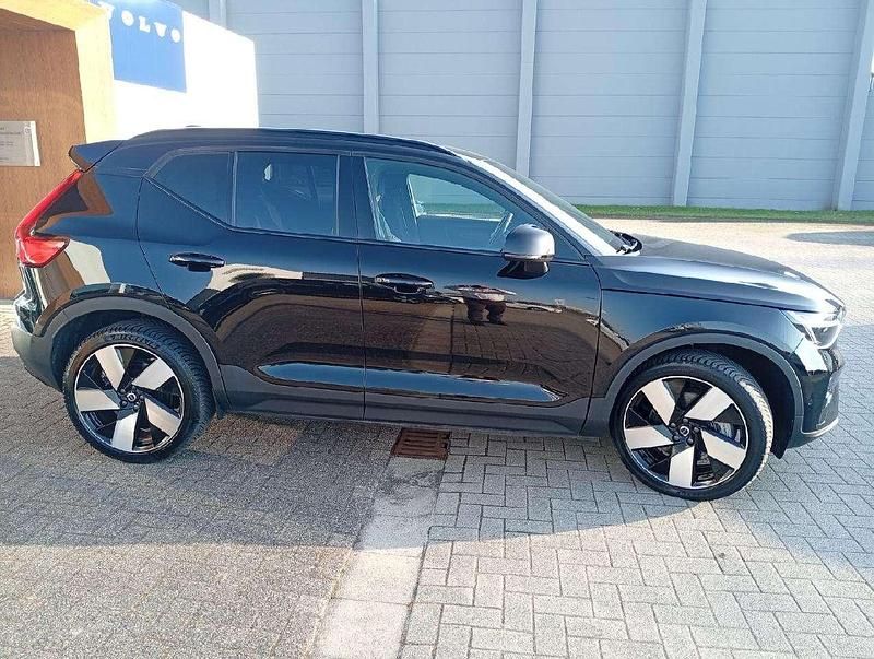 Gebraucht Volvo XC40 Ultimate 300 kW (408 PS) 2022 Onyxscharzmet SUV