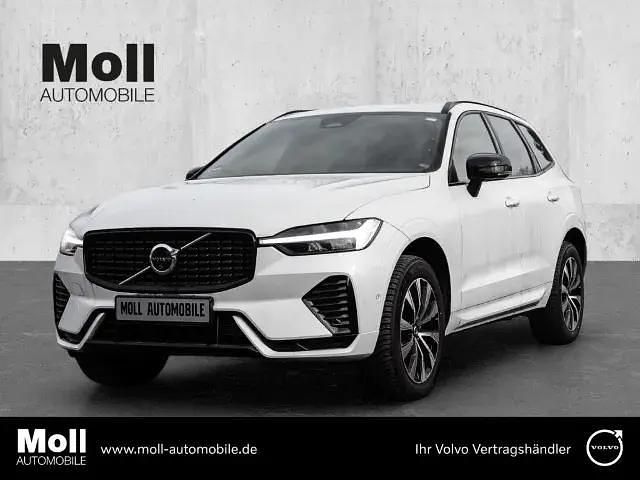Weiss Gebraucht 2023 Volvo XC60 Plus SUV | 44.480 € (Fairer Preis) - Bild 1/4