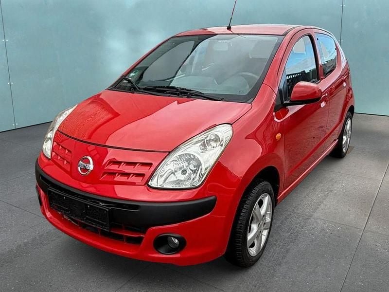 Gebraucht Nissan Pixo Acenta 68 PS (50 kW) 2012 Rot Kleinwagen