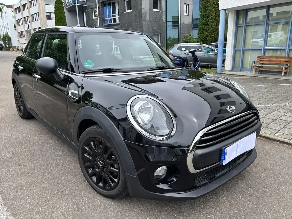 Gebraucht Mini ONE 102 PS (75 kW) 2019 Schwarz Kleinwagen