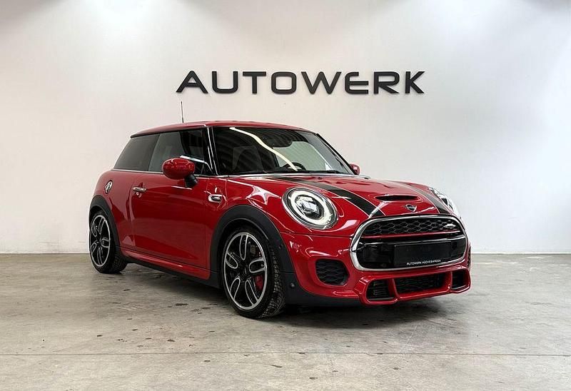 Gebraucht Mini John Cooper Works 231 PS (169 kW) 2020 Rot Kleinwagen