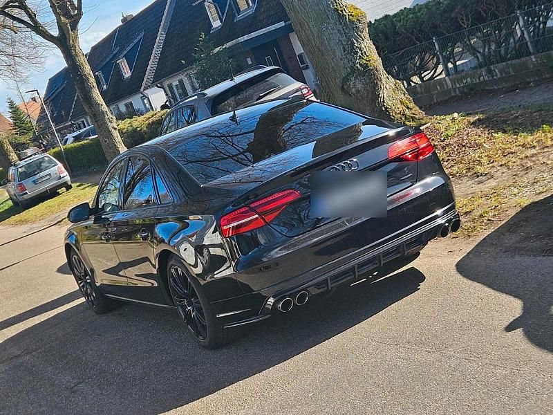 Gebraucht Audi A8 Comfort 385 PS (283 kW) 2015 Schwarz Limousine