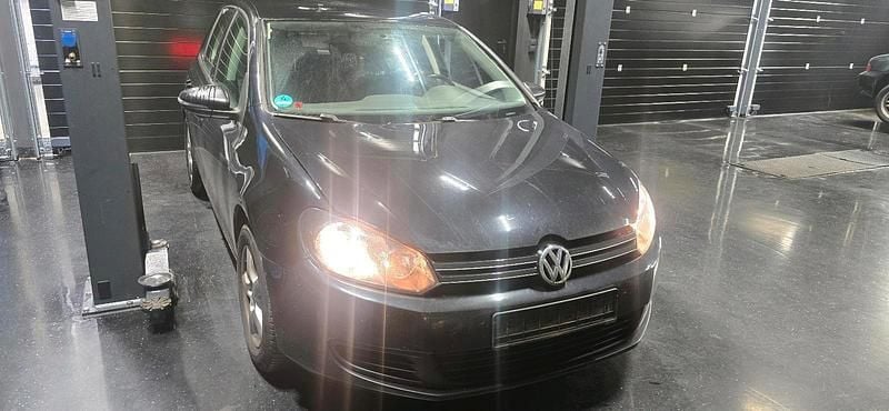 Gebraucht VW Golf VI 122 PS (89 kW) 2009 Schwarz Kleinwagen