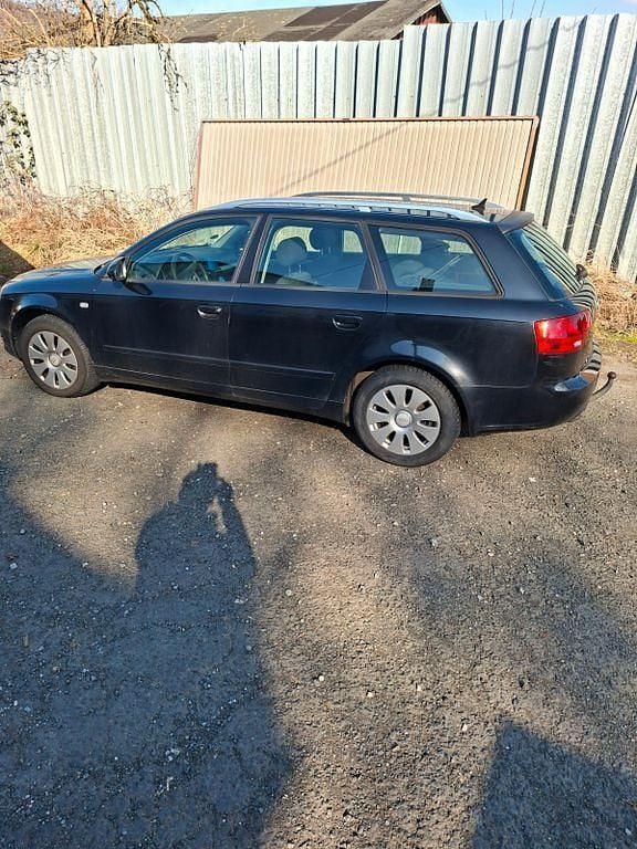 Gebraucht Audi A4 163 PS (119 kW) 2004 Schwarz Kombi