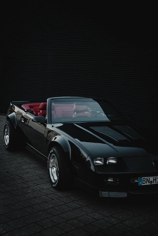 Gebraucht Chevrolet Camaro 215 PS (158 kW) 1987 Schwarz Cabrio