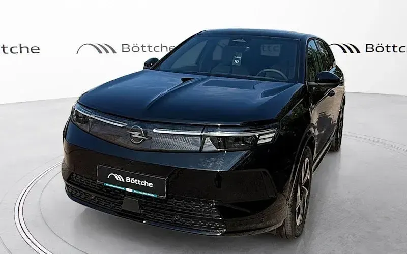 Neu Opel Grandland Electric 156 kW (213 PS) 2026 Lackierung schwarz perla nera/ SUV