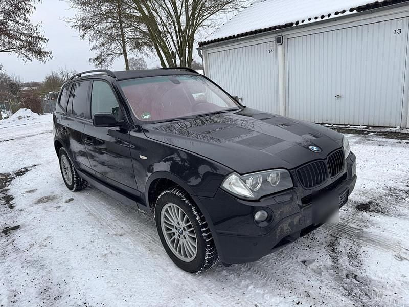 Schwarz Gebraucht 2008 BMW X3 SUV | 4.000 € (Fairer Preis) - Bild 1/4