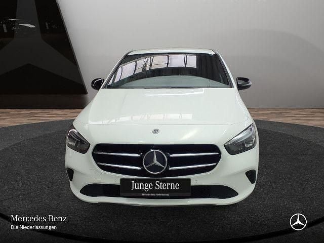 Gebraucht 2020 Mercedes B200 Van / Kleinbus | 20.890 € (Guter Preis) - Bild 1/4