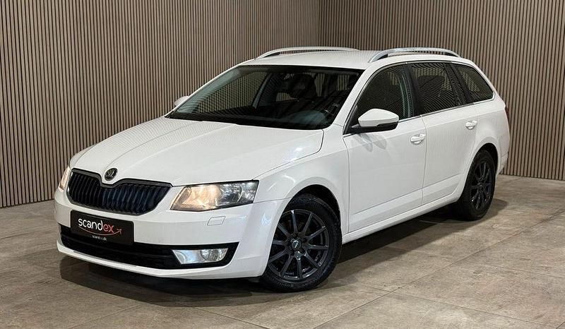 Gebraucht Skoda Octavia 150 PS (110 kW) 2014 Weiß Kleinwagen