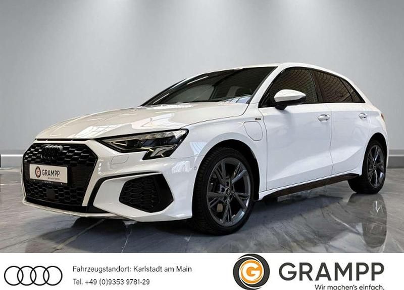 Ibisweiß Gebraucht 2022 Audi A3 S-Line Kombi | 22.980 € (Fairer Preis) - Bild 1/4