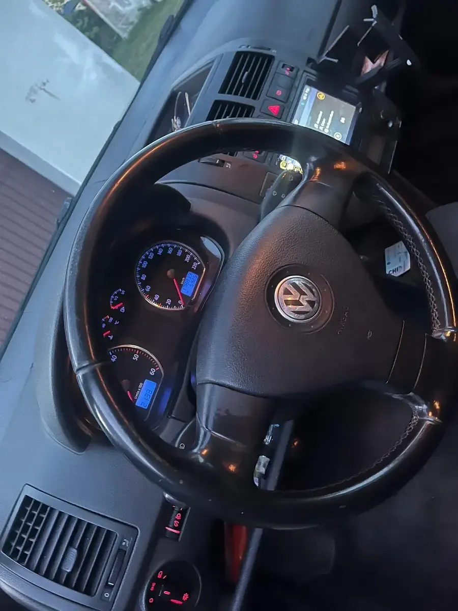 Gebraucht VW Polo 70 PS (51 kW) 2006 Schwarz Kleinwagen