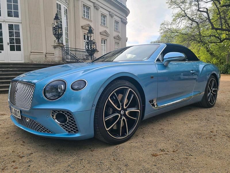 Blau Gebraucht 2020 Bentley Continental GT Convertible Cabrio | 185.000 € - Bild 1/4