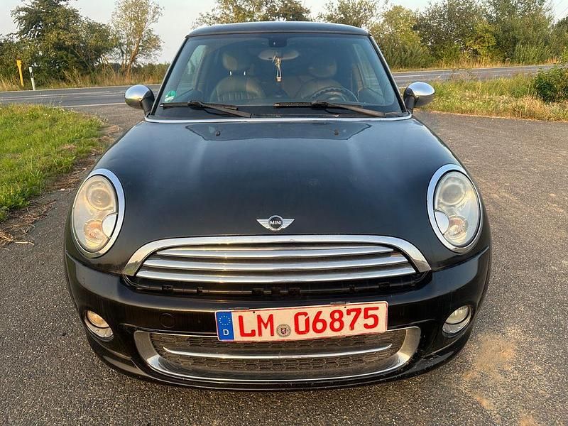 Schwarz Gebraucht 2010 Mini Cooper Kleinwagen | 3.700 € (Fairer Preis) - Bild 1/4