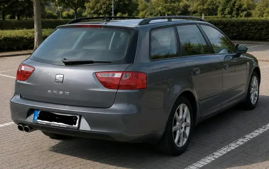 Gebraucht Seat Exeo 143 PS (105 kW) 2013 Grau Kombi