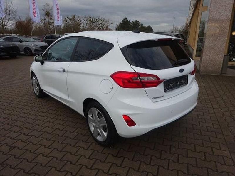 Gebraucht Ford Fiesta Trend 75 PS (55 kW) 2020 Weiss Kleinwagen