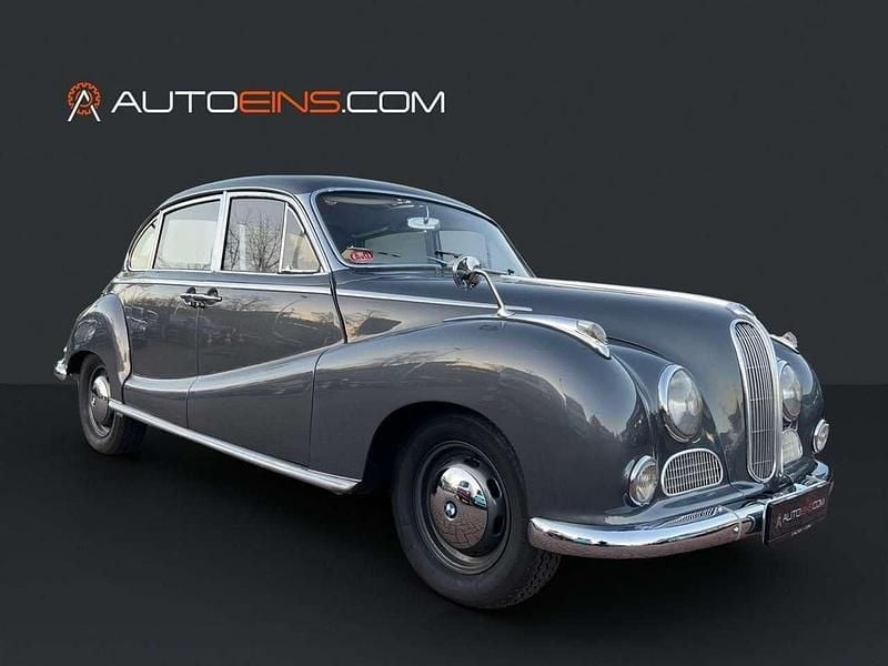 Graphit metallic Gebraucht 1961 BMW 502 Limousine | 74.999 € - Bild 1/4