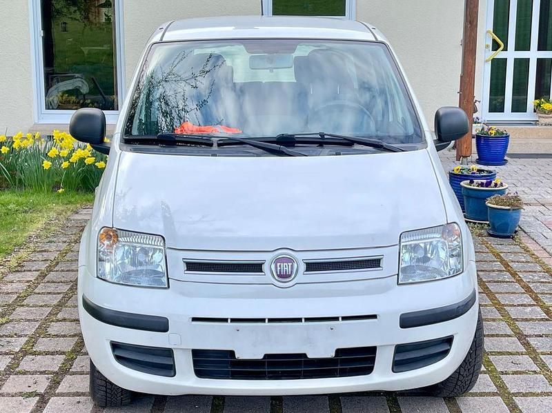 Gebraucht Fiat Panda 60 PS (44 kW) 2009 Weiß Kleinwagen