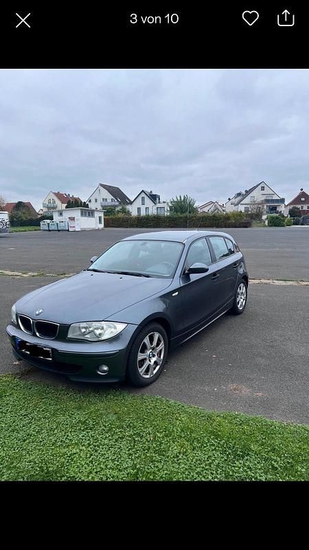 Grau Gebraucht 2006 BMW 116 Kleinwagen | 2.400 € (Fairer Preis) - Bild 1/4