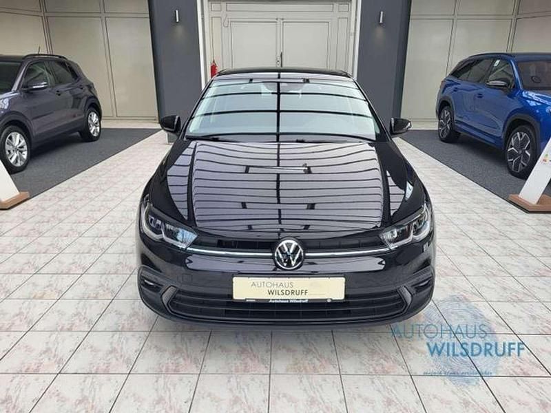 Gebraucht VW Polo Life 95 PS (69 kW) 2024 Schwarz Kleinwagen