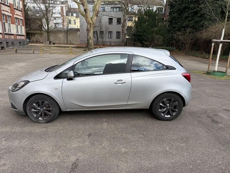 Gebraucht Opel Corsa 90 PS (66 kW) 2019 Silber Kleinwagen