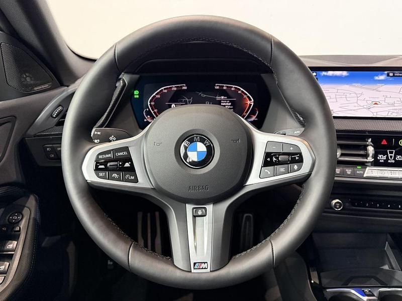 Nowe BMW 218 Performance 136 KM (100 kW) 2025 Szary Sedan/Limuzyna