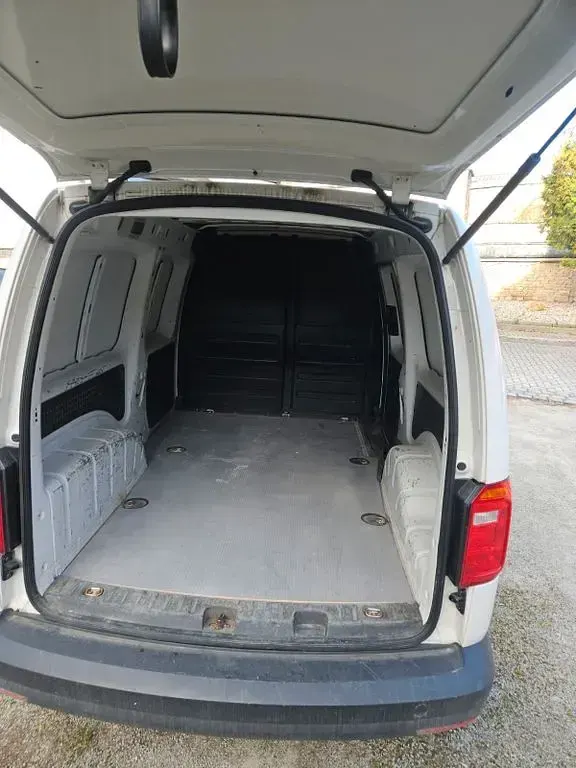 Gebraucht VW Caddy 102 PS (75 kW) 2020 Weiß Van / Kleinbus