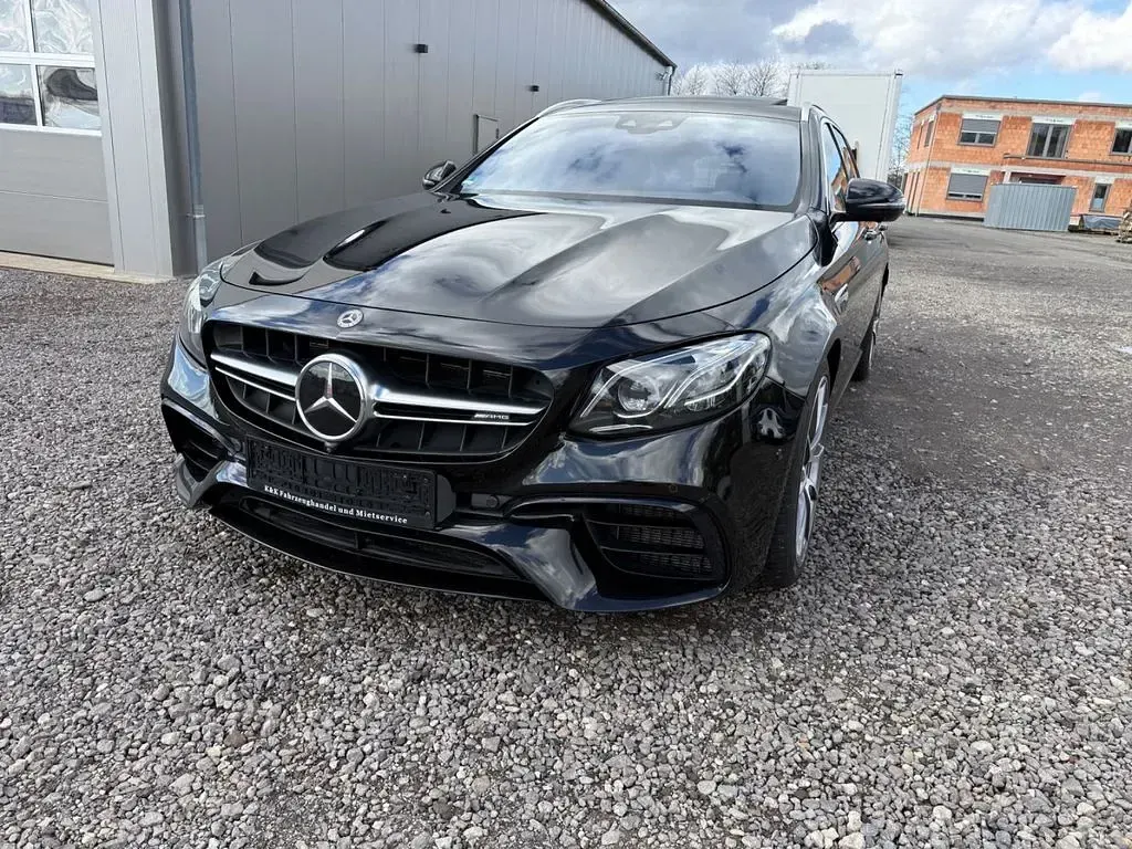 Gebraucht Mercedes E63 AMG AMG 571 PS (419 kW) 2017 Schwarz Limousine