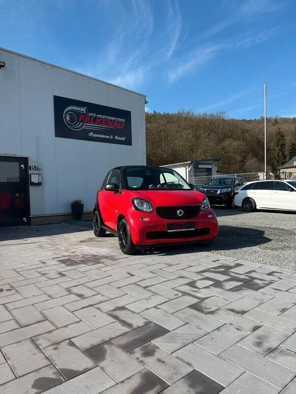 Rot Gebraucht 2017 Smart ForTwo Coupé Basis Coupé | 6.490 € (Guter Preis) - Bild 1/4