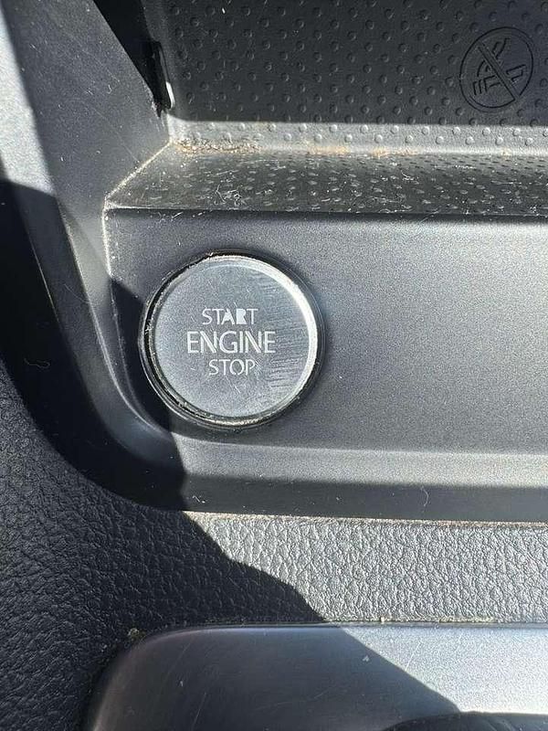 Gebraucht VW Sharan Highline 177 PS (130 kW) 2015 Van / Kleinbus