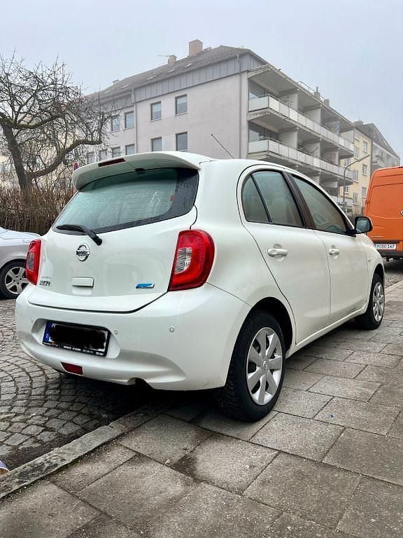 Gebraucht Nissan Micra Acenta 80 PS (58 kW) 2014 Weiß Kleinwagen