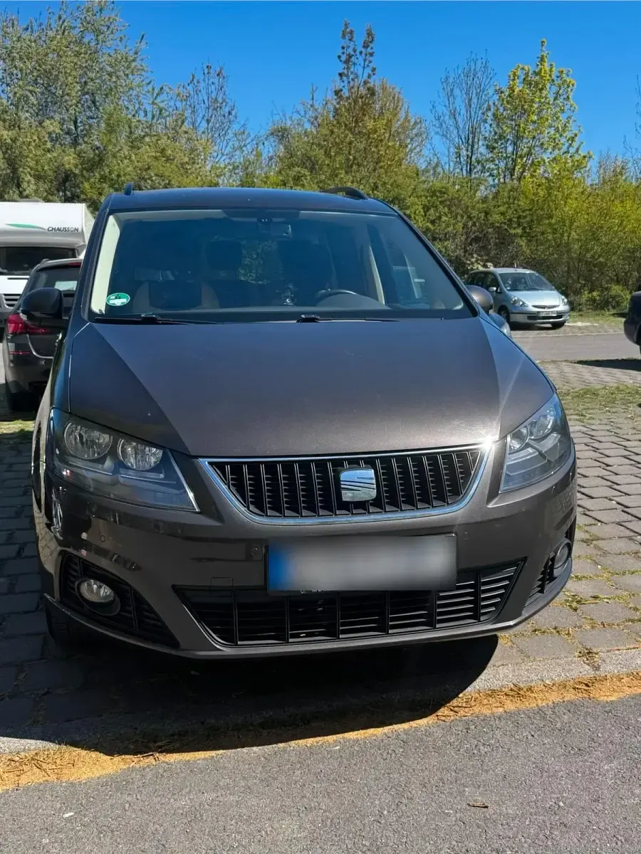 Second-hand Seat Alhambra 103 CP (75 kW) 2014 Maro Monovolum